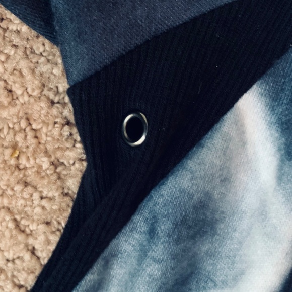 XXL ROCKSMITH - Picture 4 of 5